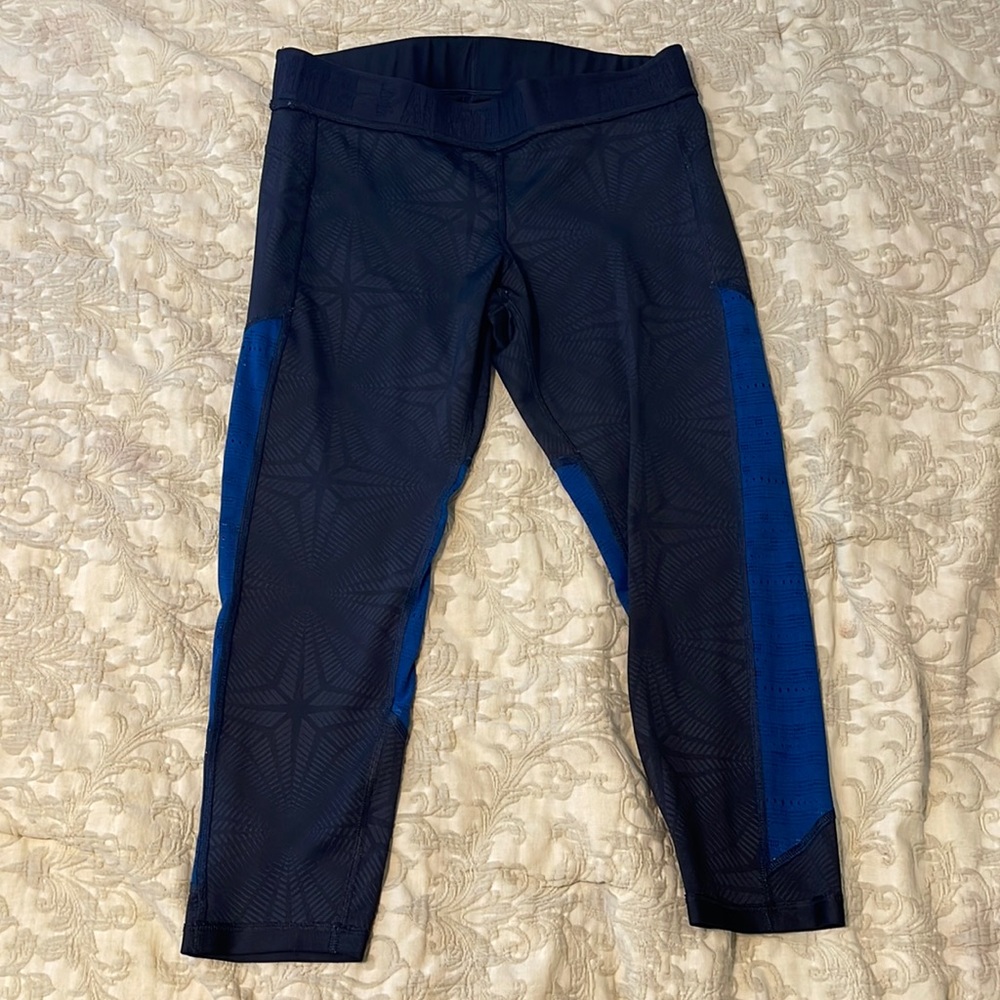 Underarmour cropped leggings REVERSIBLE